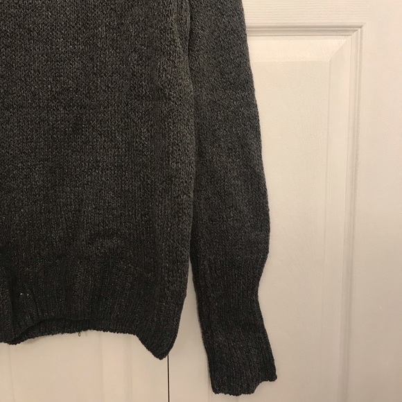 Sweater - Picture 3 of 4